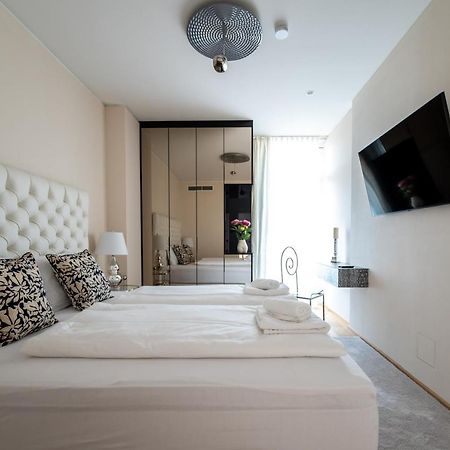 Exclusive 2Br Skyline Penthouse By Hm Leilighet Wien Eksteriør bilde
