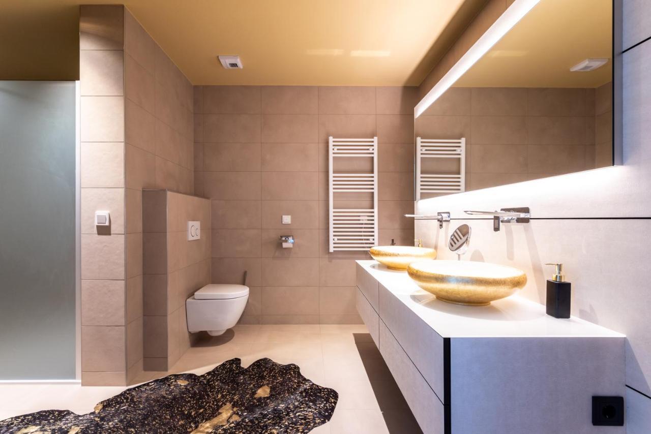 Exclusive 2Br Skyline Penthouse By Hm Leilighet Wien Eksteriør bilde