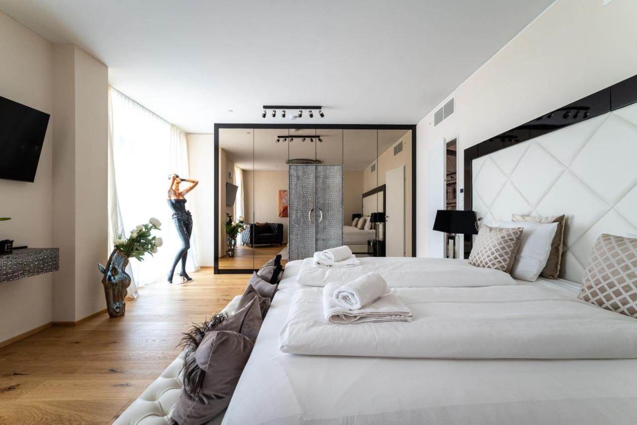 Exclusive 2Br Skyline Penthouse By Hm Leilighet Wien Eksteriør bilde