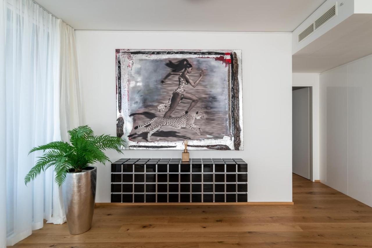 Exclusive 2Br Skyline Penthouse By Hm Leilighet Wien Eksteriør bilde