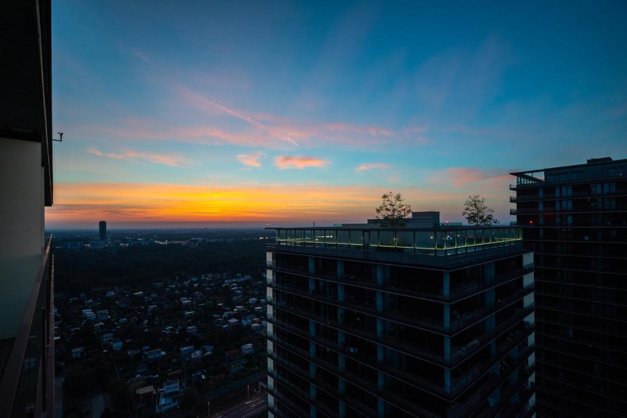 Exclusive 2Br Skyline Penthouse By Hm Leilighet Wien Eksteriør bilde