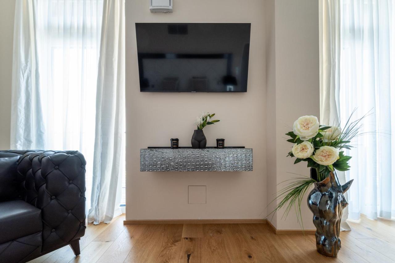 Exclusive 2Br Skyline Penthouse By Hm Leilighet Wien Eksteriør bilde
