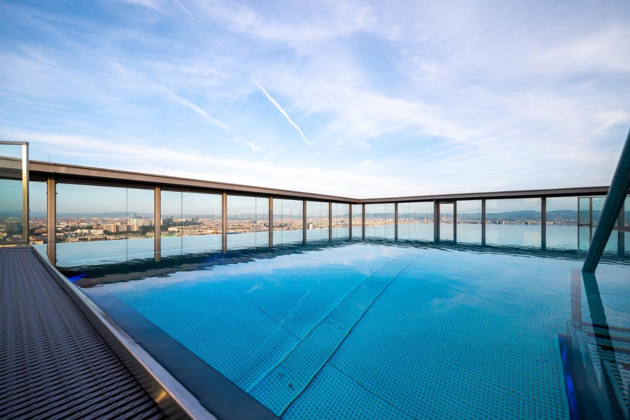 Exclusive 2Br Skyline Penthouse By Hm Leilighet Wien Eksteriør bilde