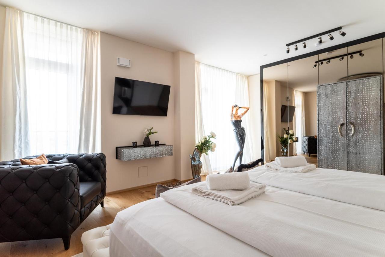 Exclusive 2Br Skyline Penthouse By Hm Leilighet Wien Eksteriør bilde