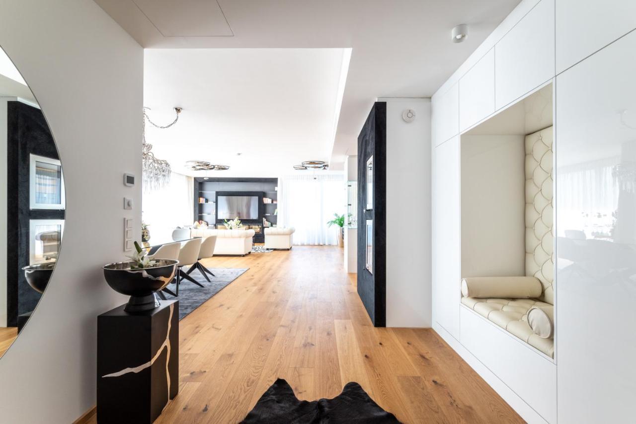 Exclusive 2Br Skyline Penthouse By Hm Leilighet Wien Eksteriør bilde