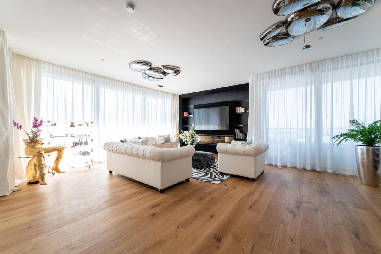 Exclusive 2Br Skyline Penthouse By Hm Leilighet Wien Eksteriør bilde