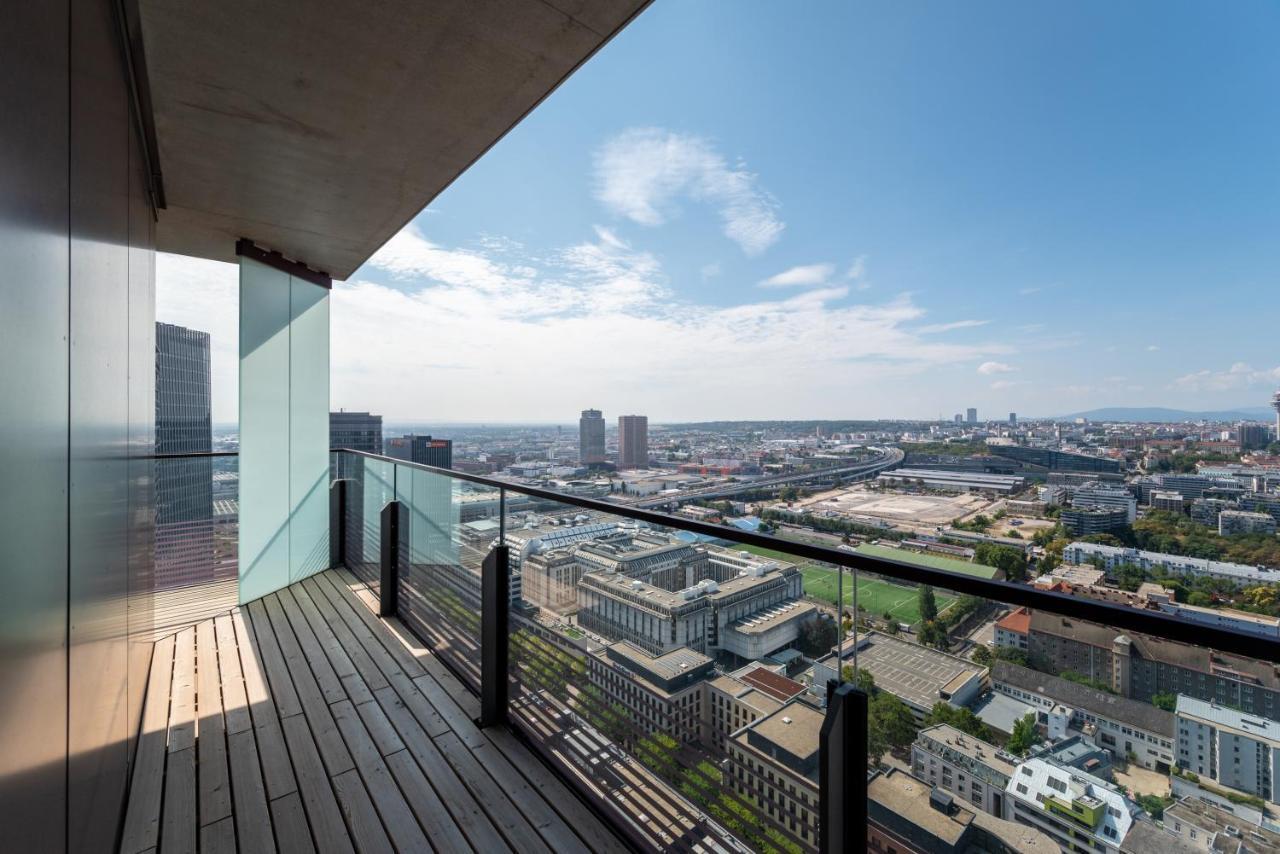 Exclusive 2Br Skyline Penthouse By Hm Leilighet Wien Eksteriør bilde